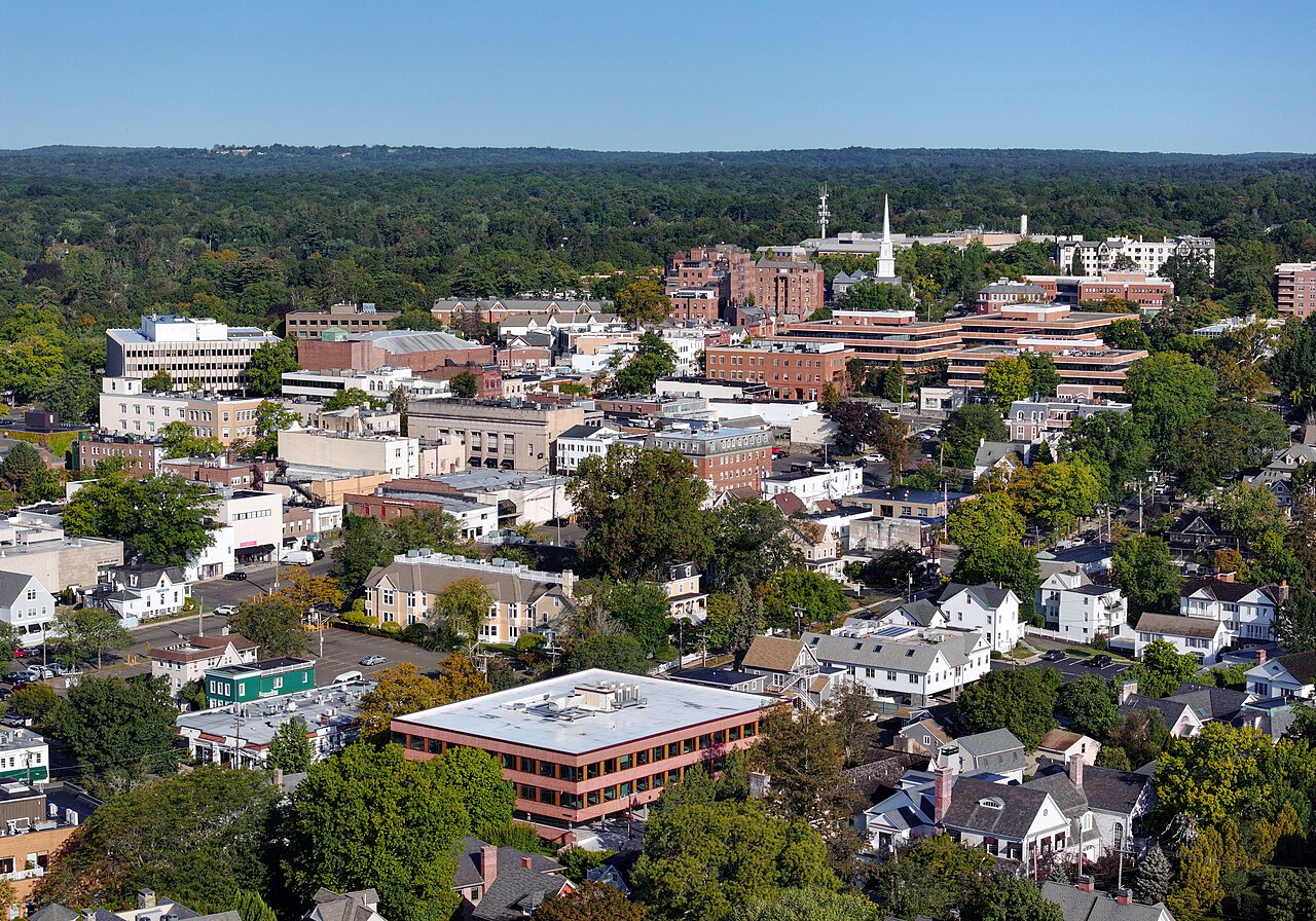 Top Realtor Greenwich CT — Alex Capozzoli Keller Williams homes for sale in Greenwich Connecticut