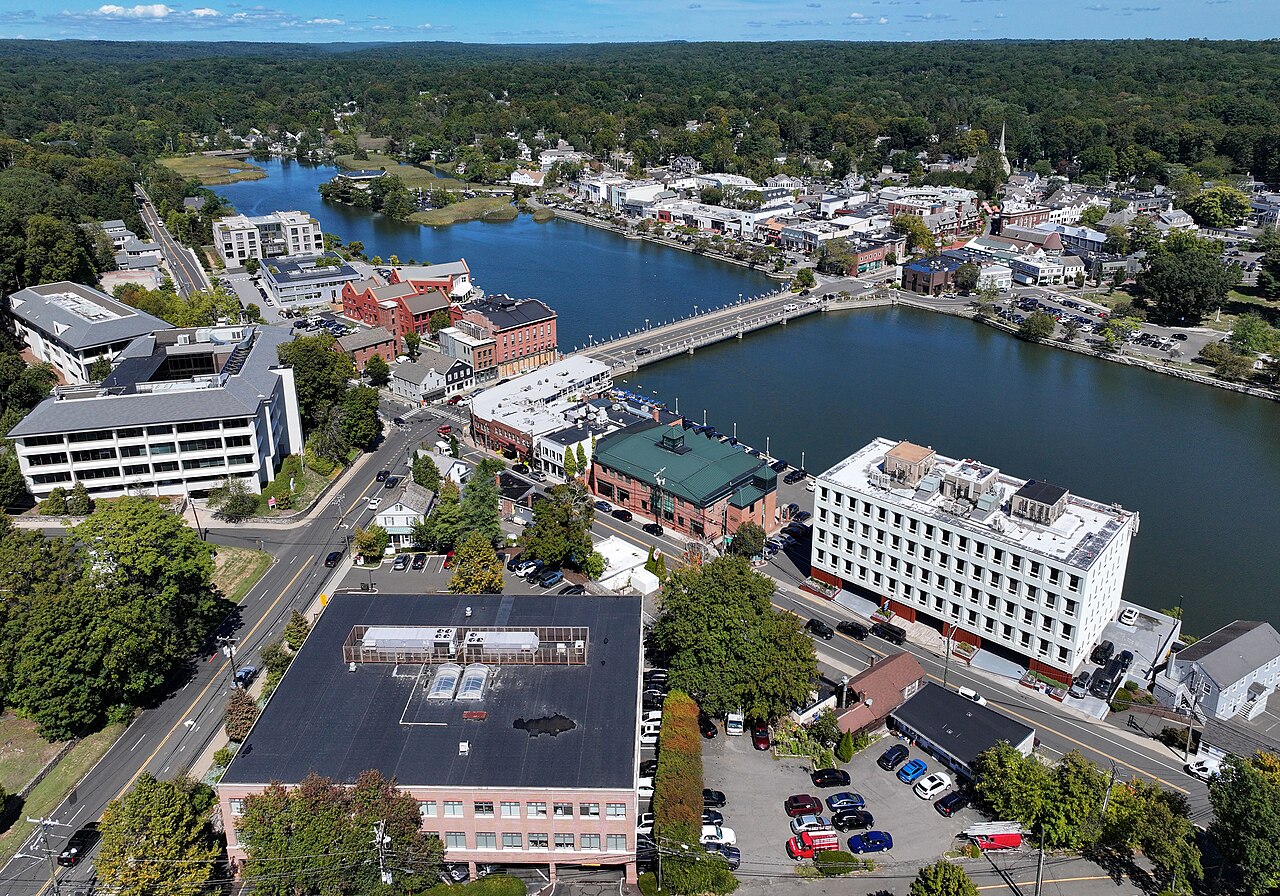 Top Realtor Westport CT — Alex Capozzoli Keller Williams homes for sale in Westport Connecticut